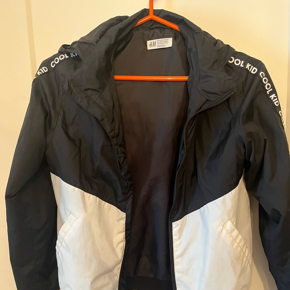 H&M windbreaker. Black and white. Size 8-10.